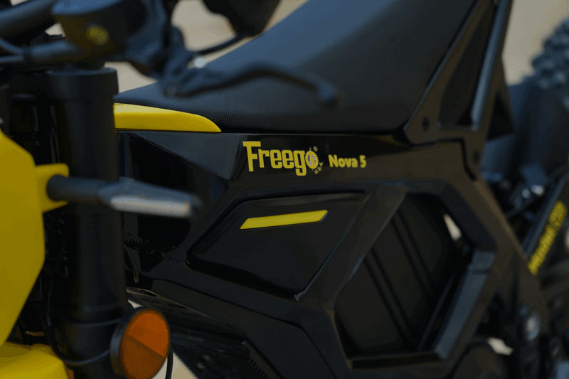 High-Capacity 72V Removable Battery